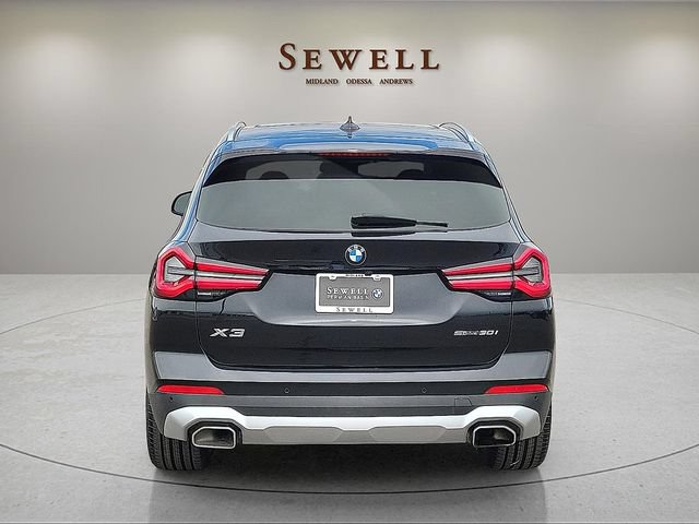 Used 2023 BMW X3 sDrive30i w/ Premium Package RWD image 4
