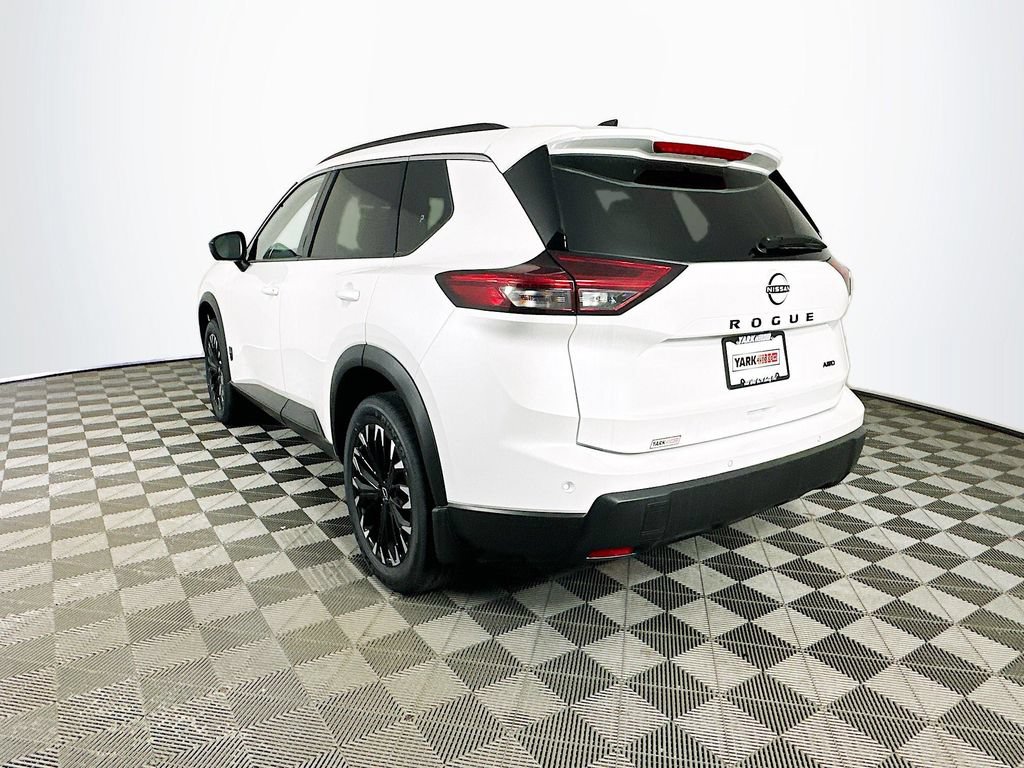 New 2026 Nissan Rogue Dark Armor AWD/4WD image 7