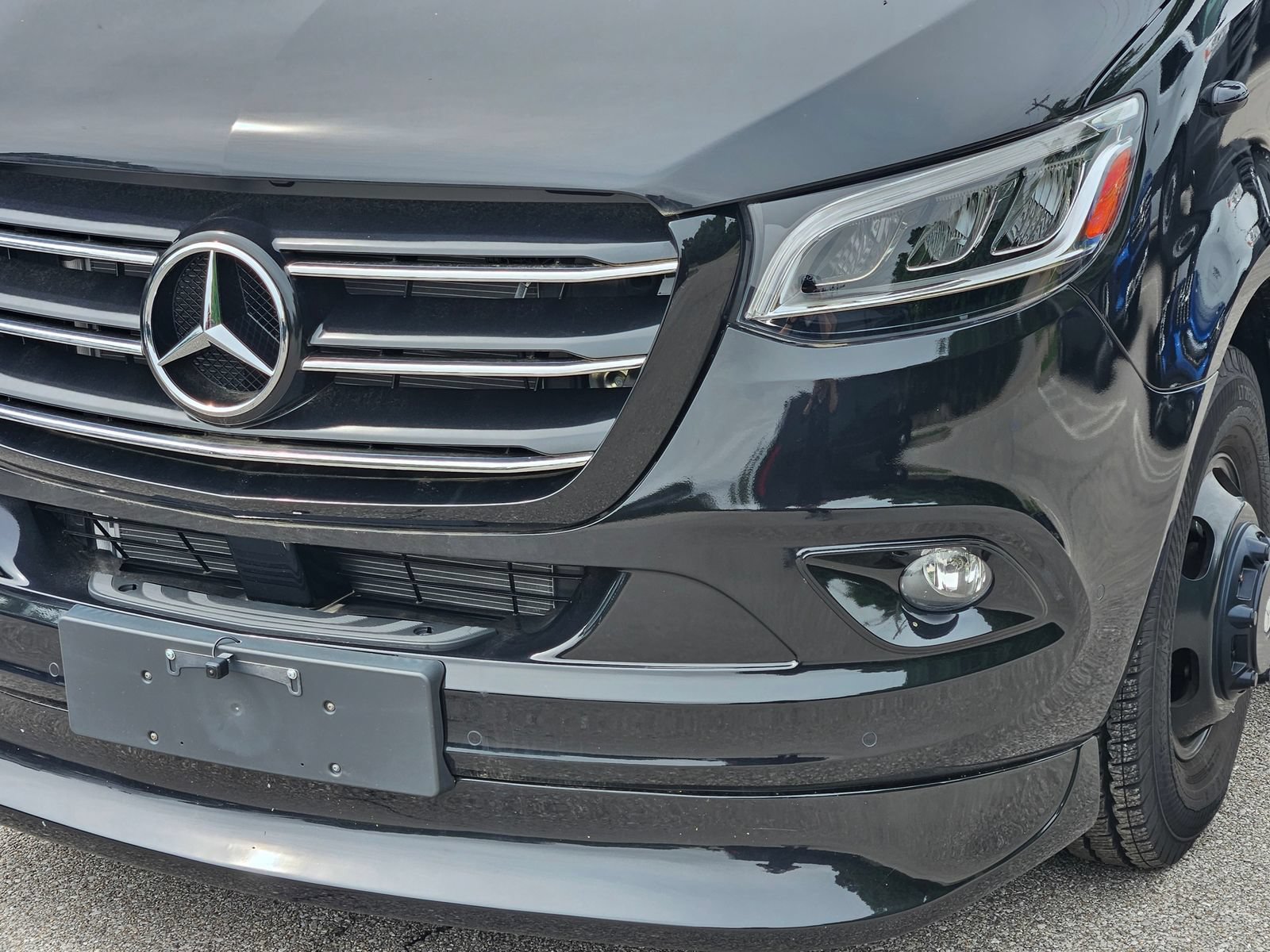 New 2024 Mercedes-Benz Sprinter 3500 image 13