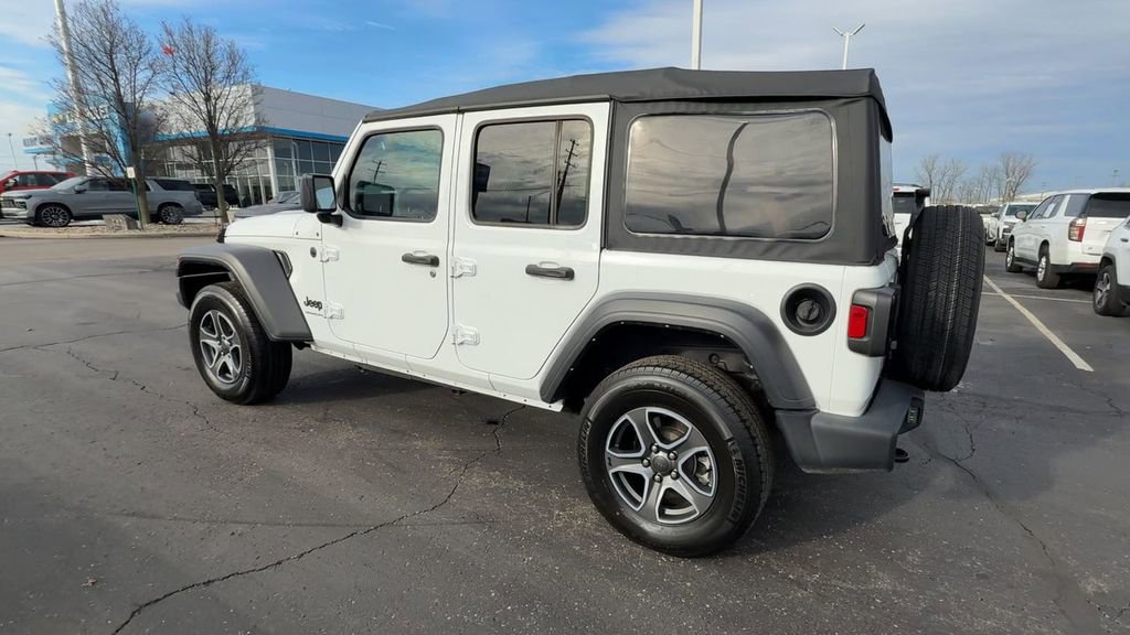 Used 2023 Jeep Wrangler Sport S image 6