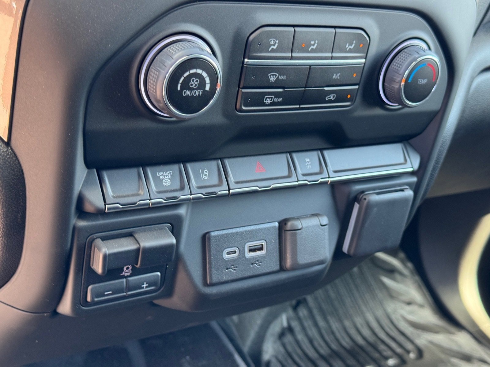 New 2024 Chevrolet Silverado 3500 W/T w/ WT Convenience Package image 26