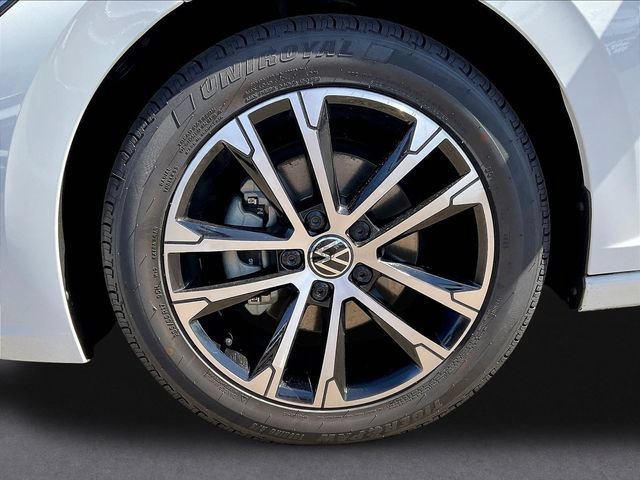 Used 2024 Volkswagen Jetta Sport FWD image 35