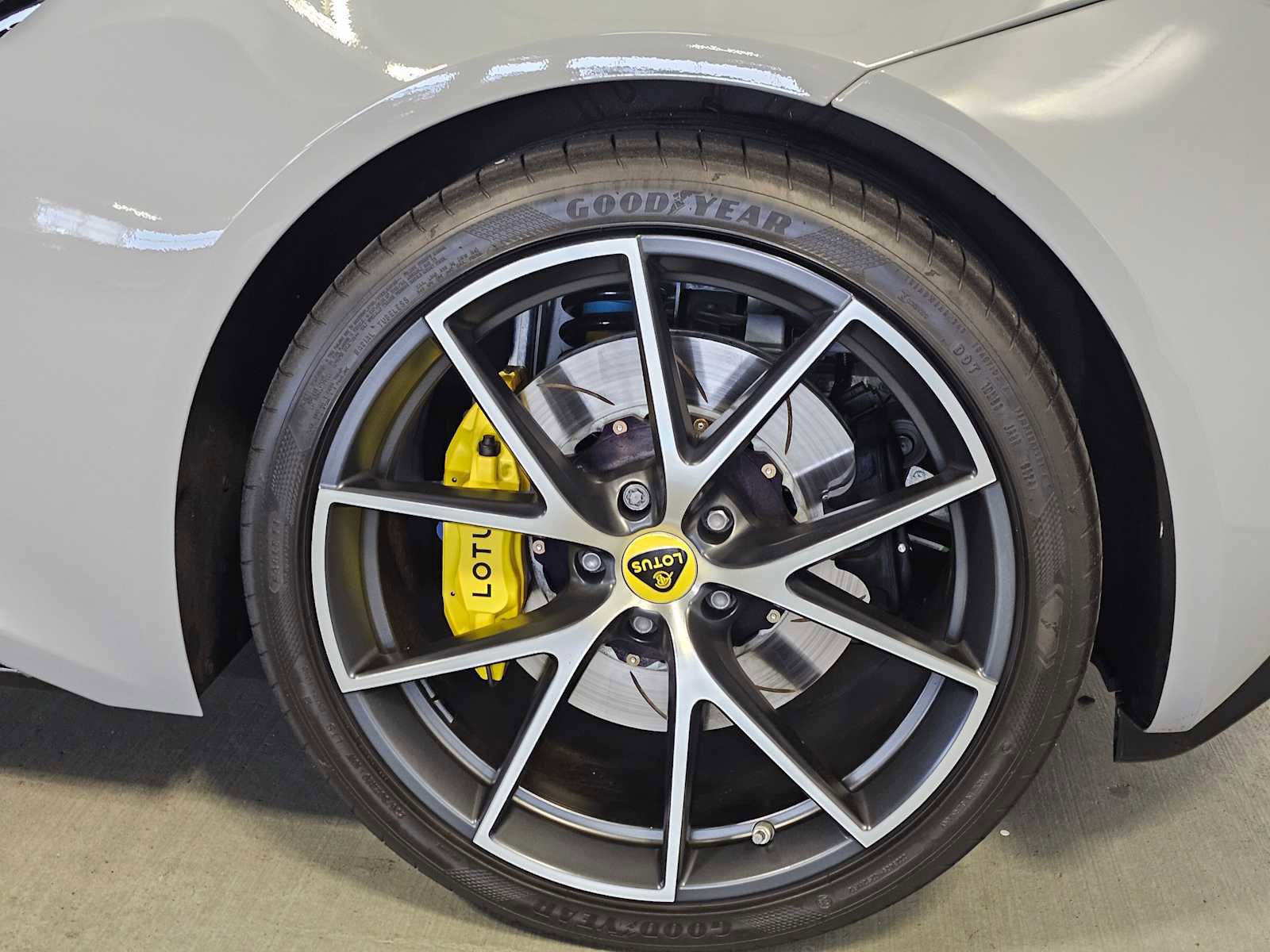 Used 2024 Lotus Emira First Edition image 8