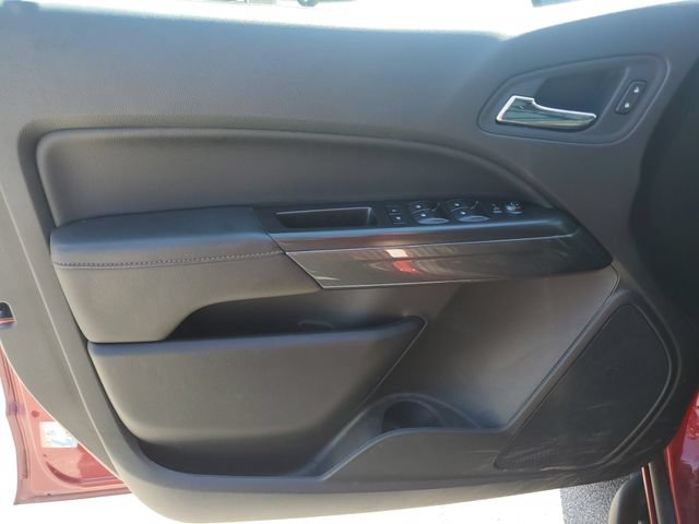 Used 2022 GMC Canyon AT4 w/ Driver Alert Package AWD/4WD image 19