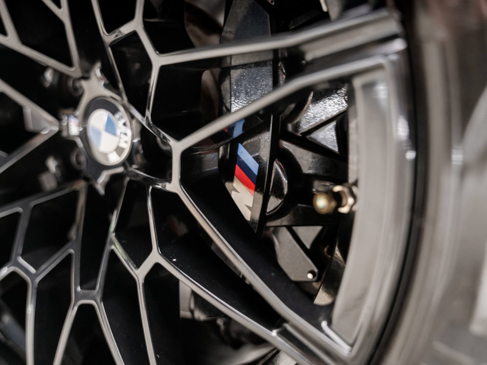 Used 2021 BMW M3 w/ Executive Package RWD image 28