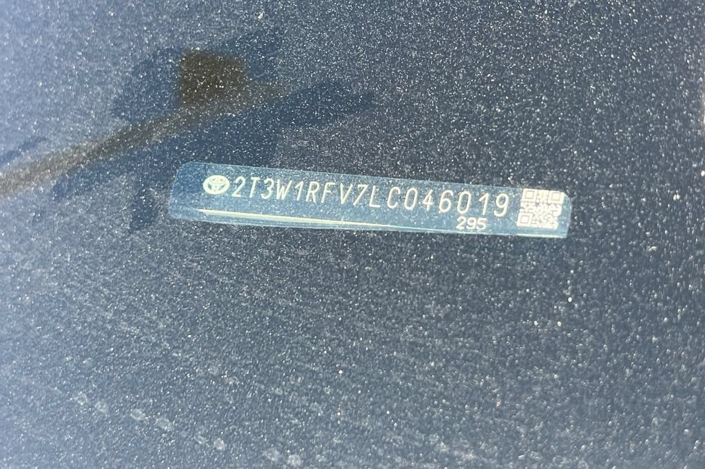 Used 2020 Toyota RAV4 XLE FWD image 10