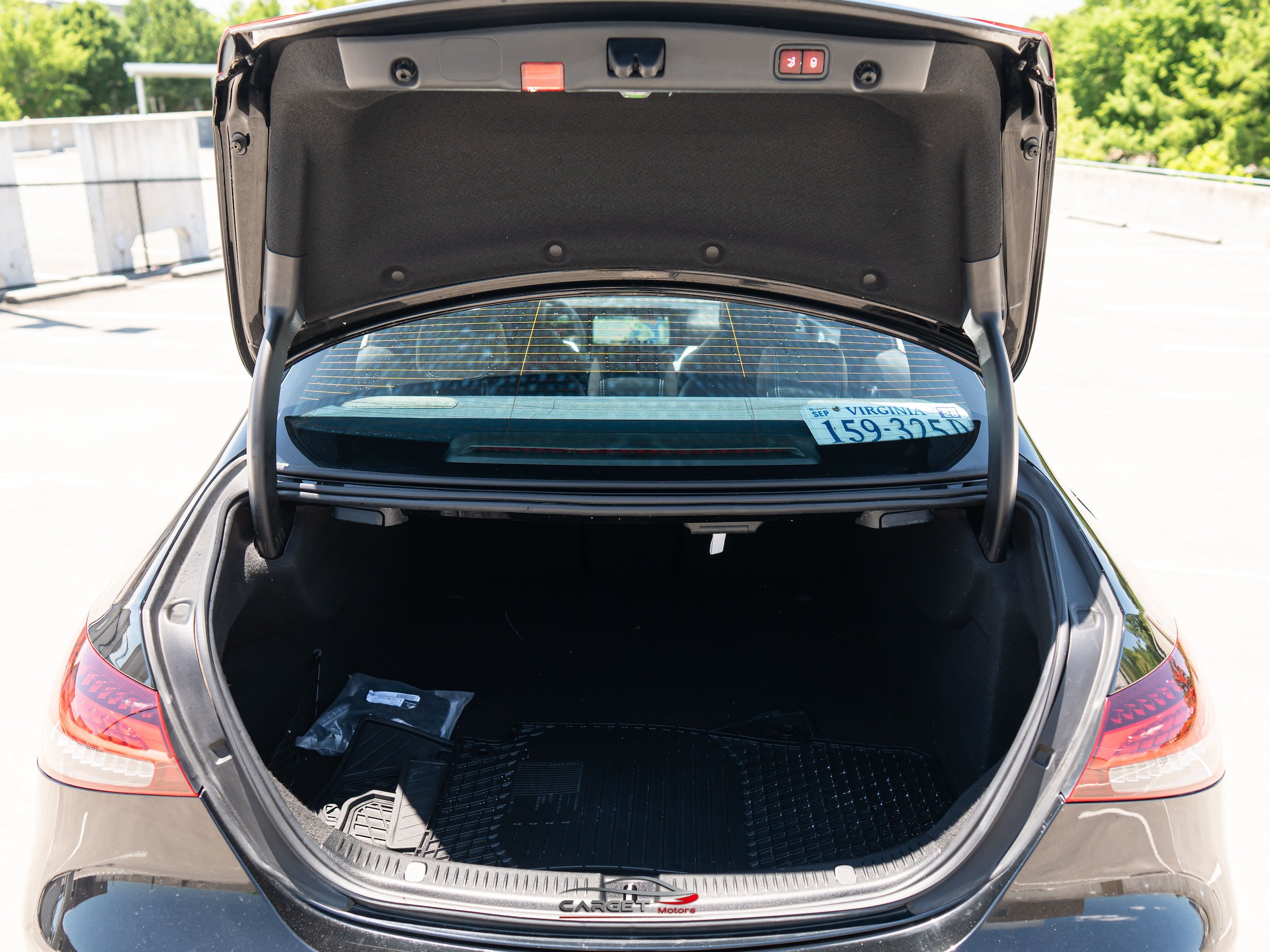 Used 2021 Mercedes-Benz E 350 4MATIC Sedan w/ Premium Package image 47
