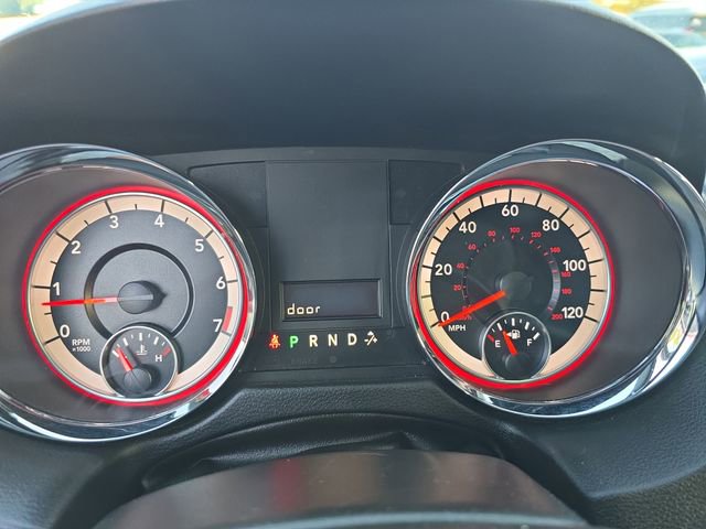 Used 2020 Dodge Grand Caravan SXT FWD image 20