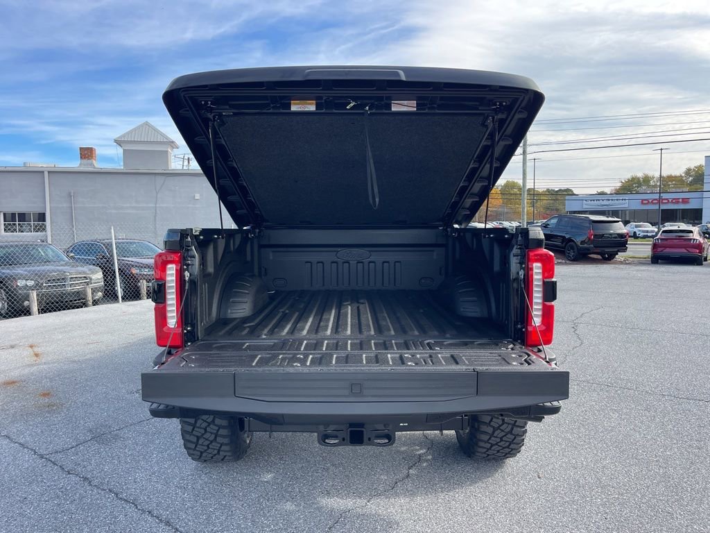 New 2026 Ford F250 Lariat w/ Black Appearance Package image 24