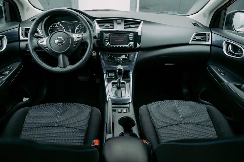 Used 2018 Nissan Sentra SR image 13