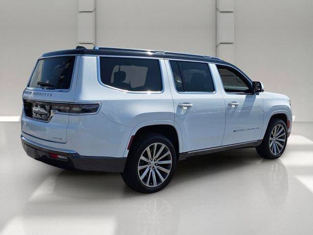 Used 2022 Jeep Grand Wagoneer Series I AWD/4WD image 5