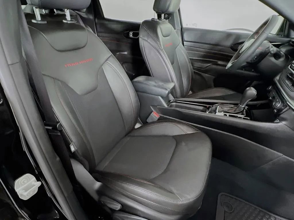 Used 2024 Jeep Compass Trailhawk image 26