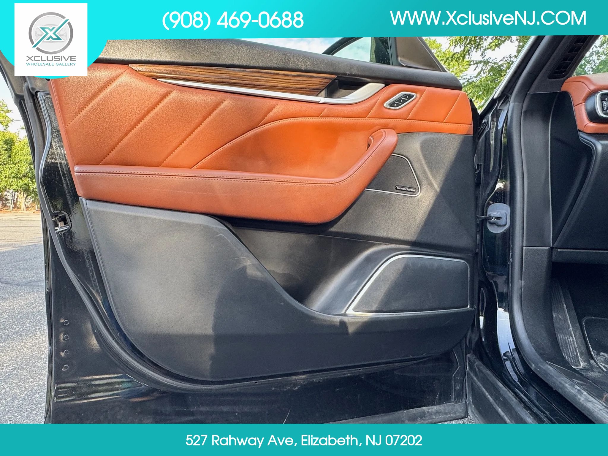 Used 2019 Maserati Levante GranLusso AWD/4WD image 7