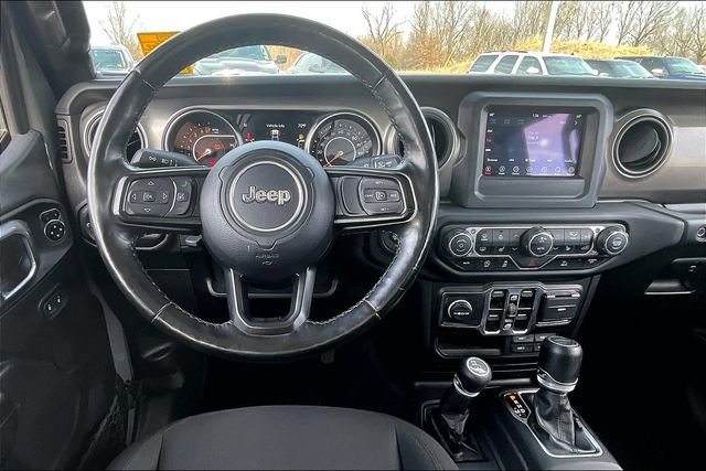 Used 2021 Jeep Gladiator Sport image 9