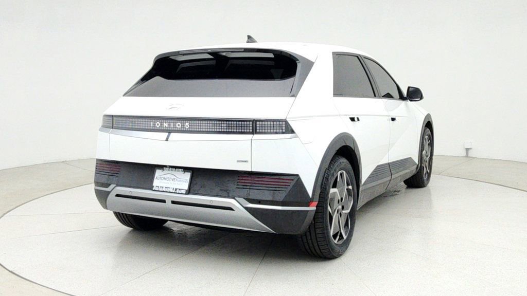 Used 2022 Hyundai Ioniq 5 SEL image 5