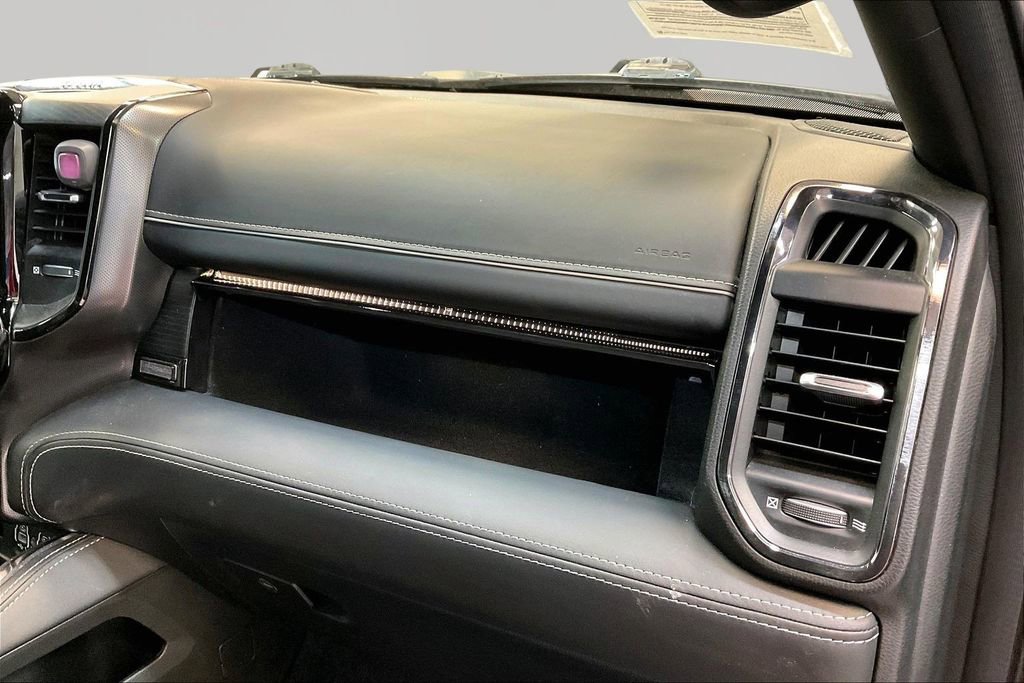 Used 2022 RAM 1500 Limited w/ Body-Colour Bumper Group AWD/4WD image 26