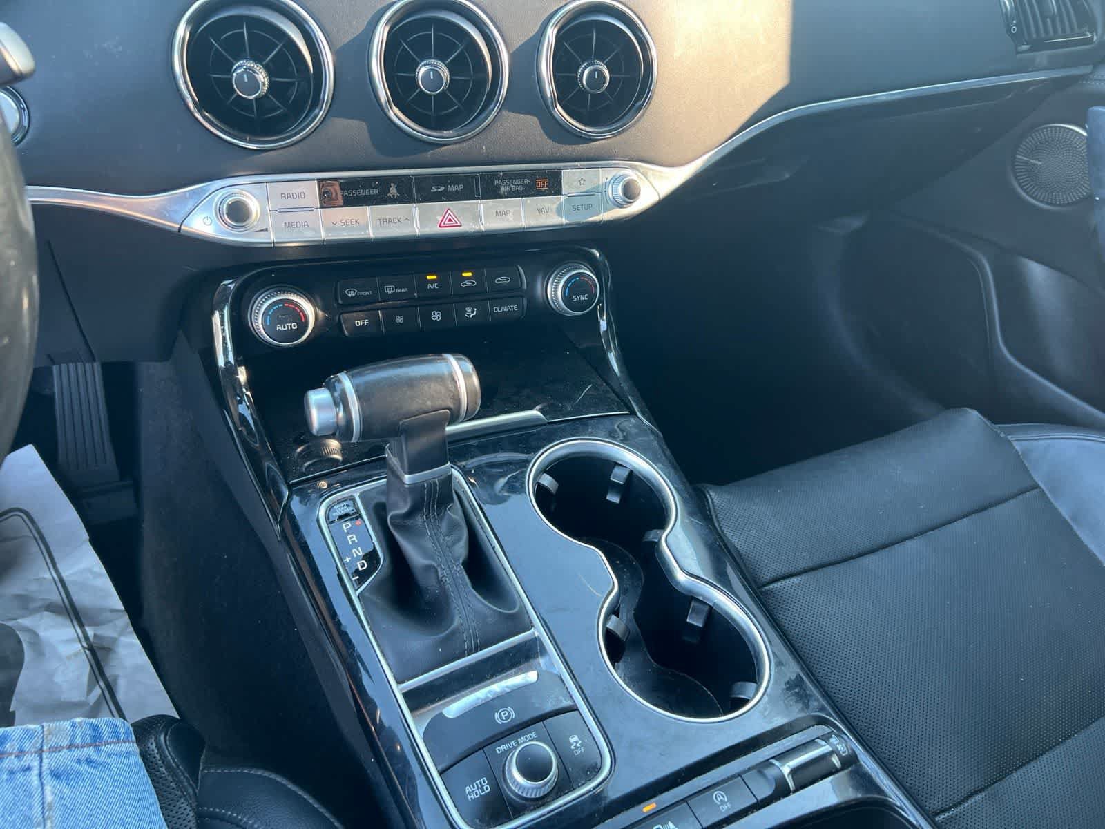 Used 2019 Kia Stinger Premium RWD image 20