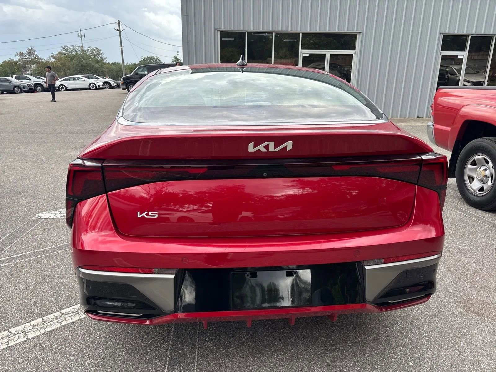 Used 2025 Kia K5 LXS FWD image 8