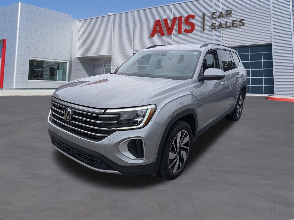 Used 2024 Volkswagen Atlas SE image 1