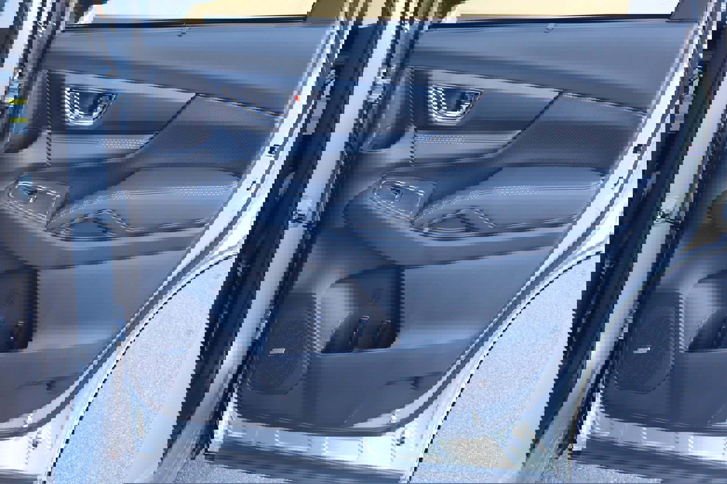 New 2026 Subaru Ascent Limited w/ Popular Package #2 image 20