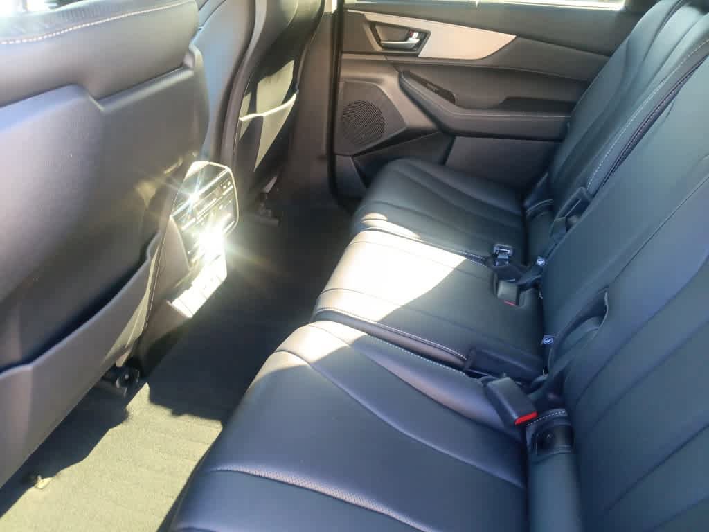 Used 2023 Acura MDX SH-AWD w/ Technology Package image 21
