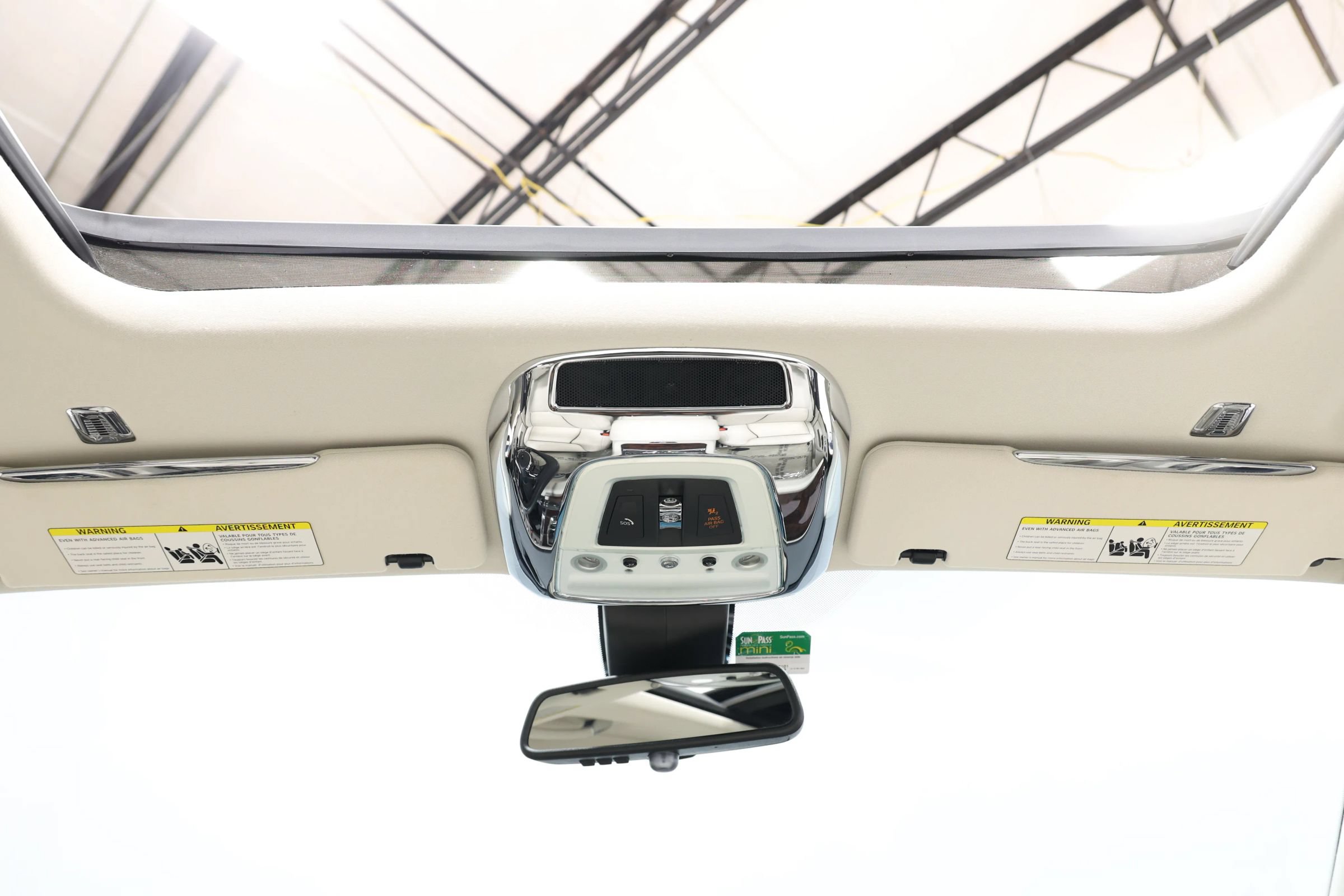 Used 2017 Rolls-Royce Ghost RWD image 55