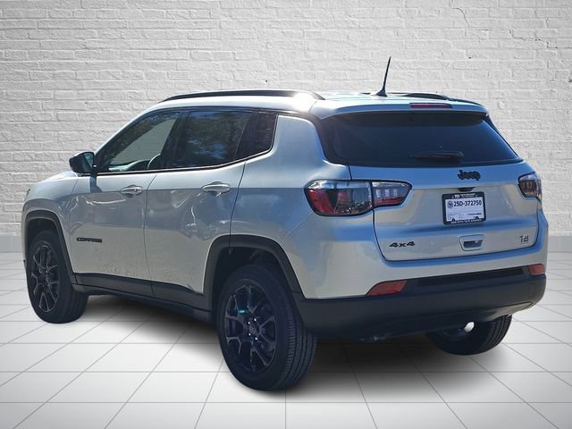 New 2026 Jeep Compass Latitude image 3