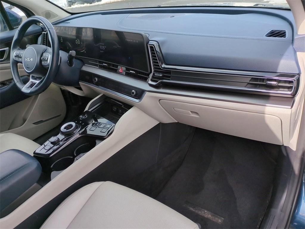 Used 2023 Kia Sportage EX image 22