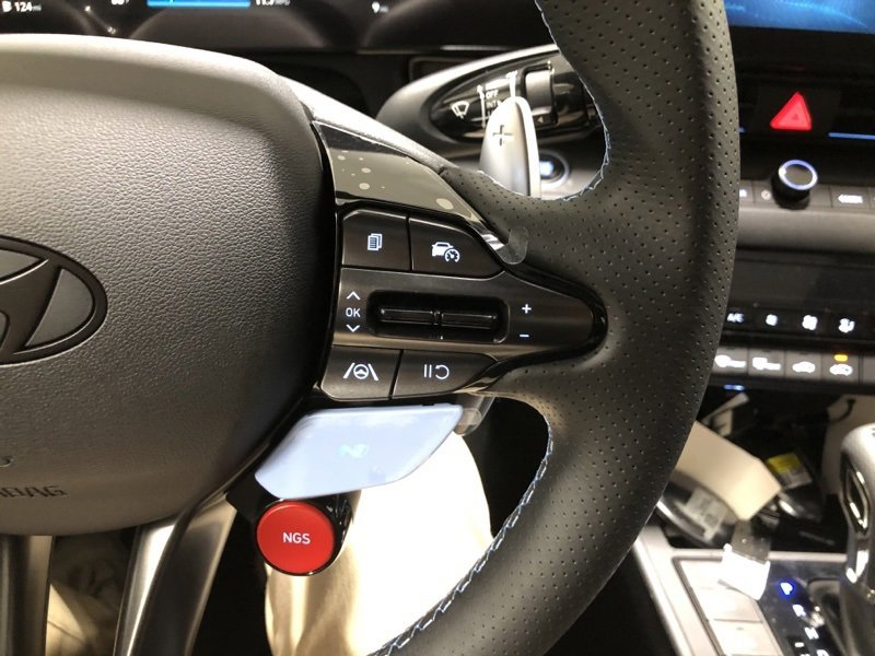 New 2025 Hyundai Elantra N image 25