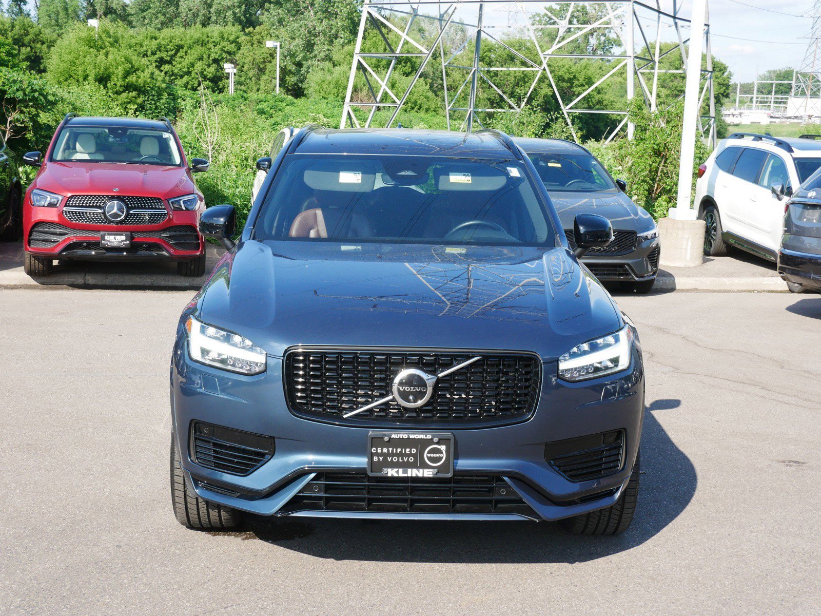 Used 2023 Volvo XC90 T8 Plus AWD/4WD image 2