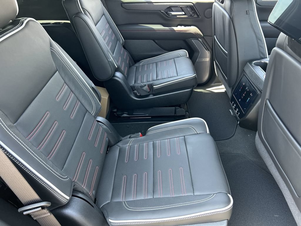 New 2026 GMC Yukon AT4 Ultimate AWD/4WD image 28