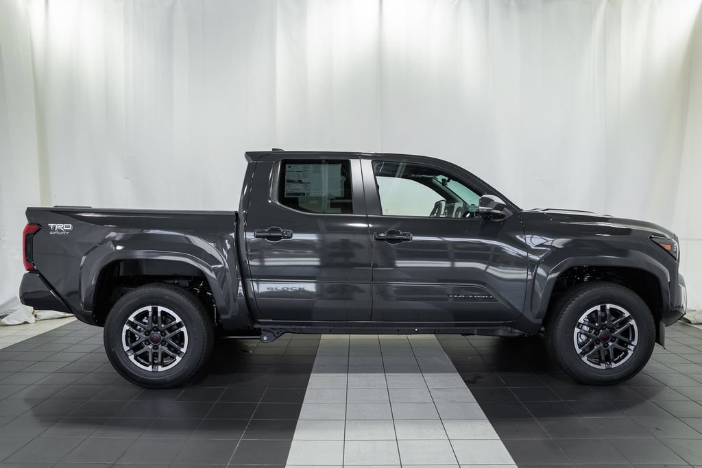 New 2026 Toyota Tacoma TRD Sport AWD/4WD image 3