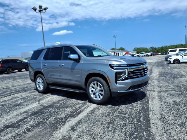 Used 2025 Chevrolet Tahoe Premier AWD/4WD image 4