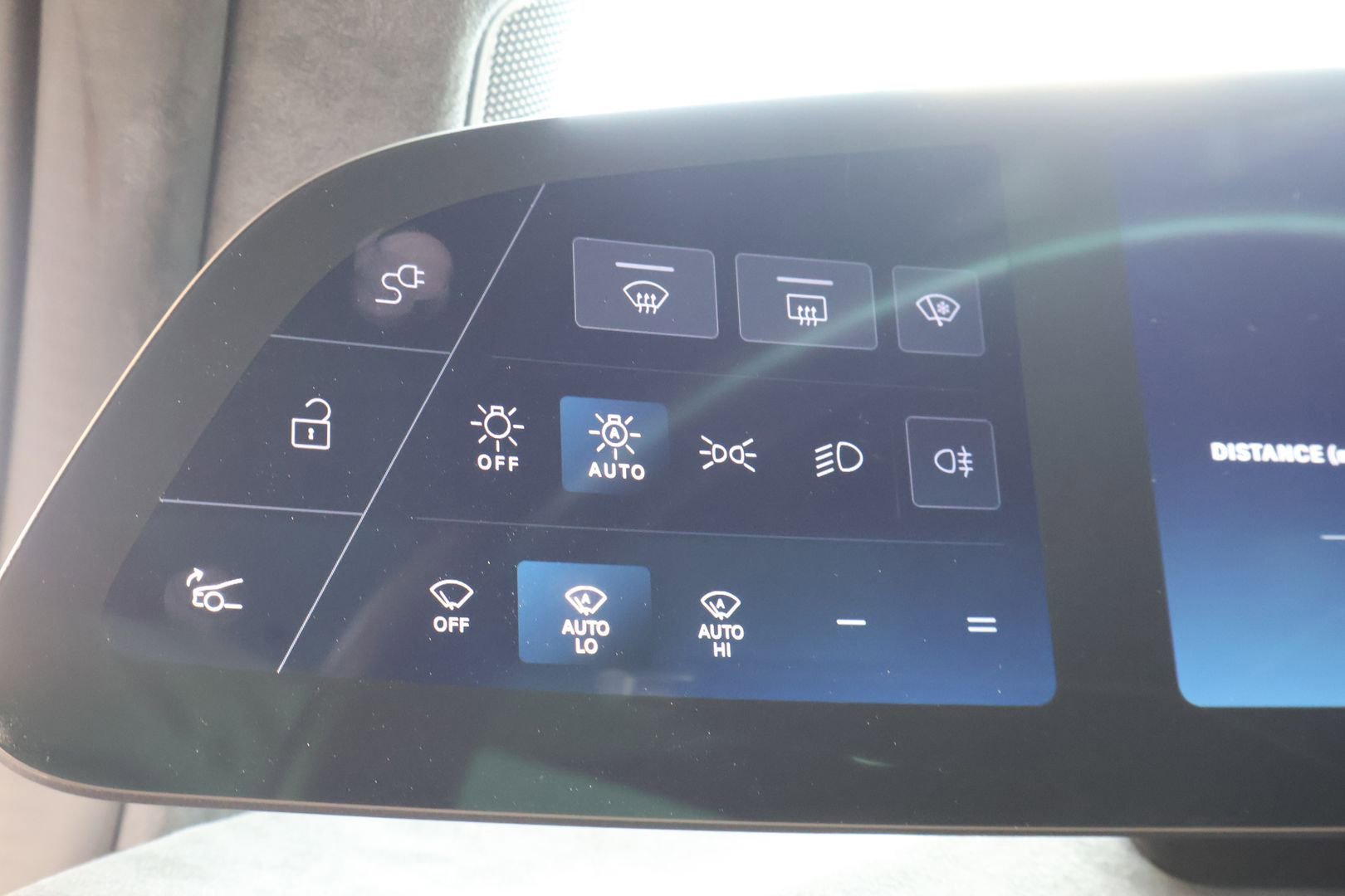 Used 2022 Lucid Air Grand Touring image 21