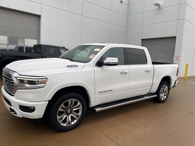Used 2022 RAM 1500 Limited w/ Body Color Bumper Group image 4