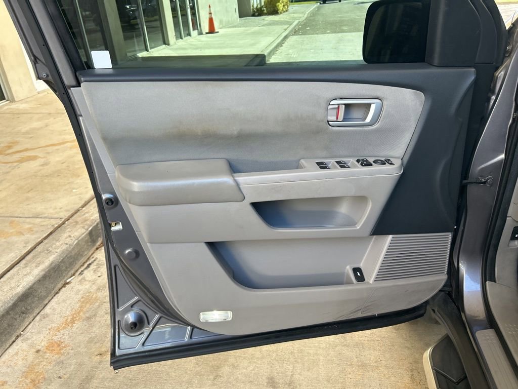 Used 2014 Honda Pilot EX image 27