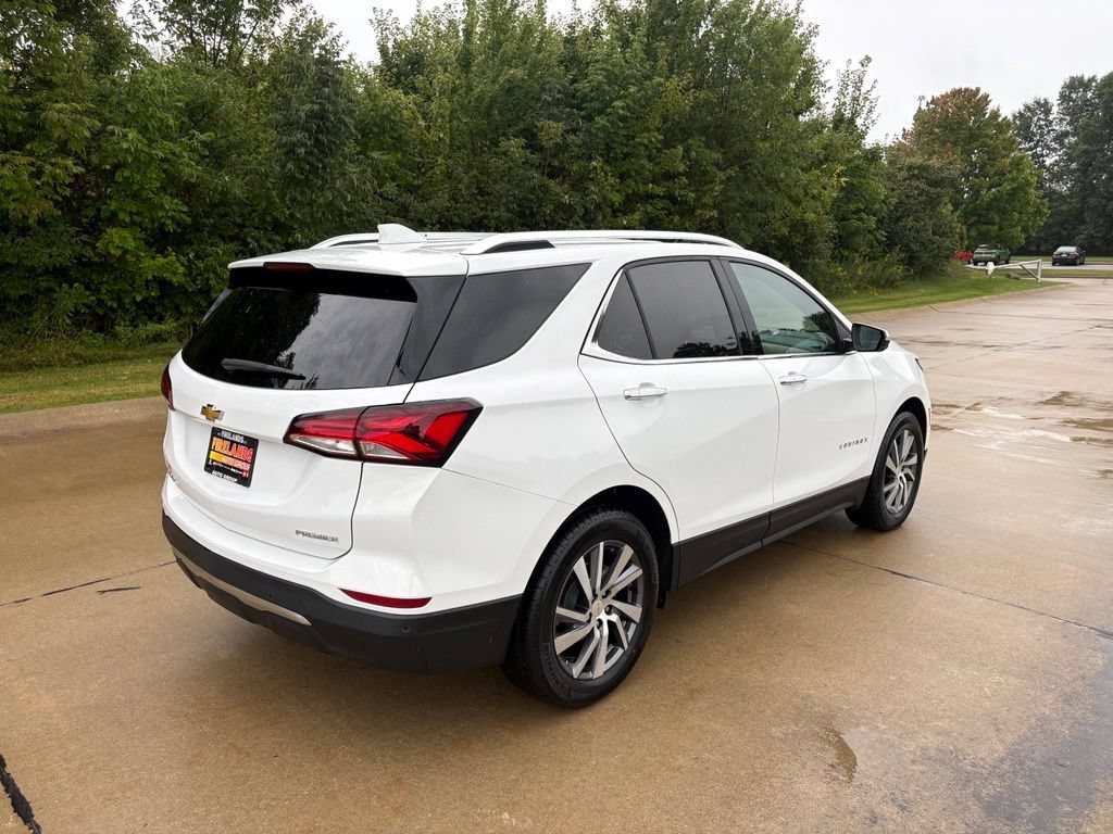 Used 2024 Chevrolet Equinox Premier FWD image 9