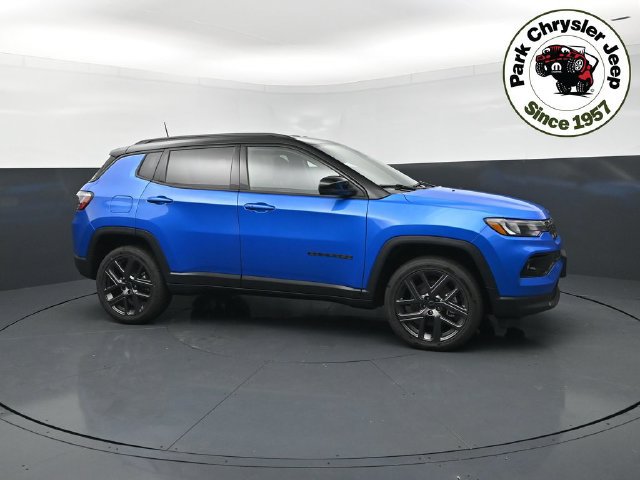 New 2026 Jeep Compass Limited AWD/4WD image 3
