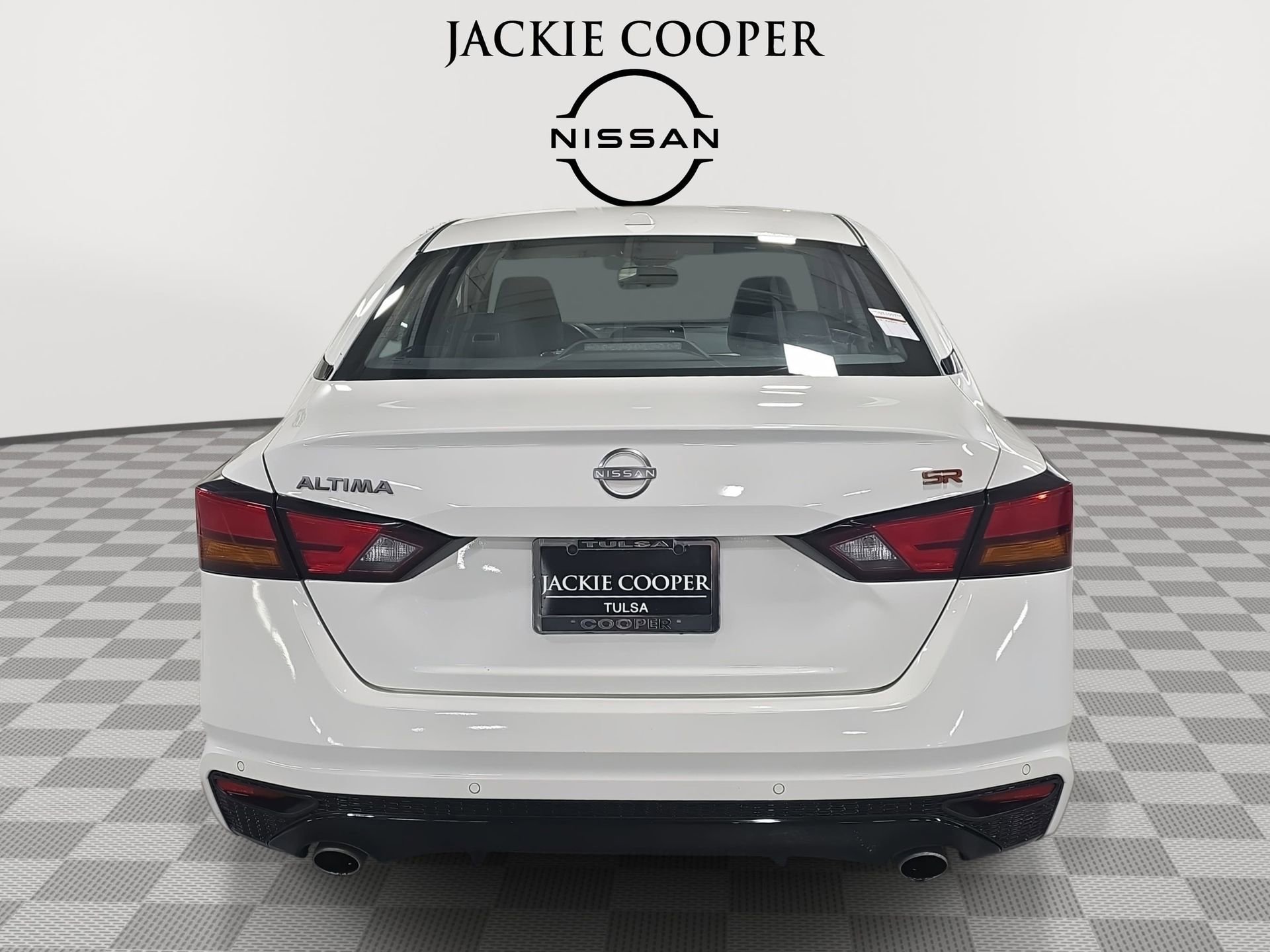 Used 2024 Nissan Altima 2.5 SR image 6