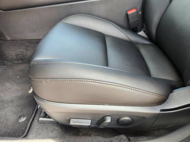 Used 2025 MAZDA MAZDA3 s FWD image 14