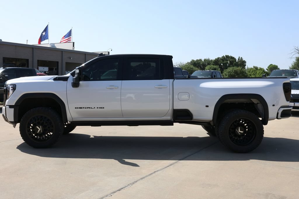 Used 2025 GMC Sierra 3500 Denali Ultimate AWD/4WD image 5