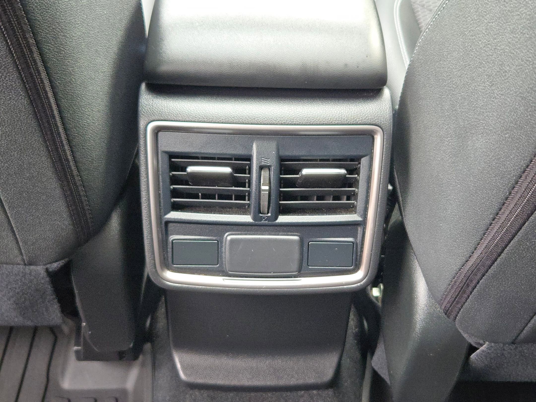 Used 2020 Subaru Forester Premium AWD/4WD image 21