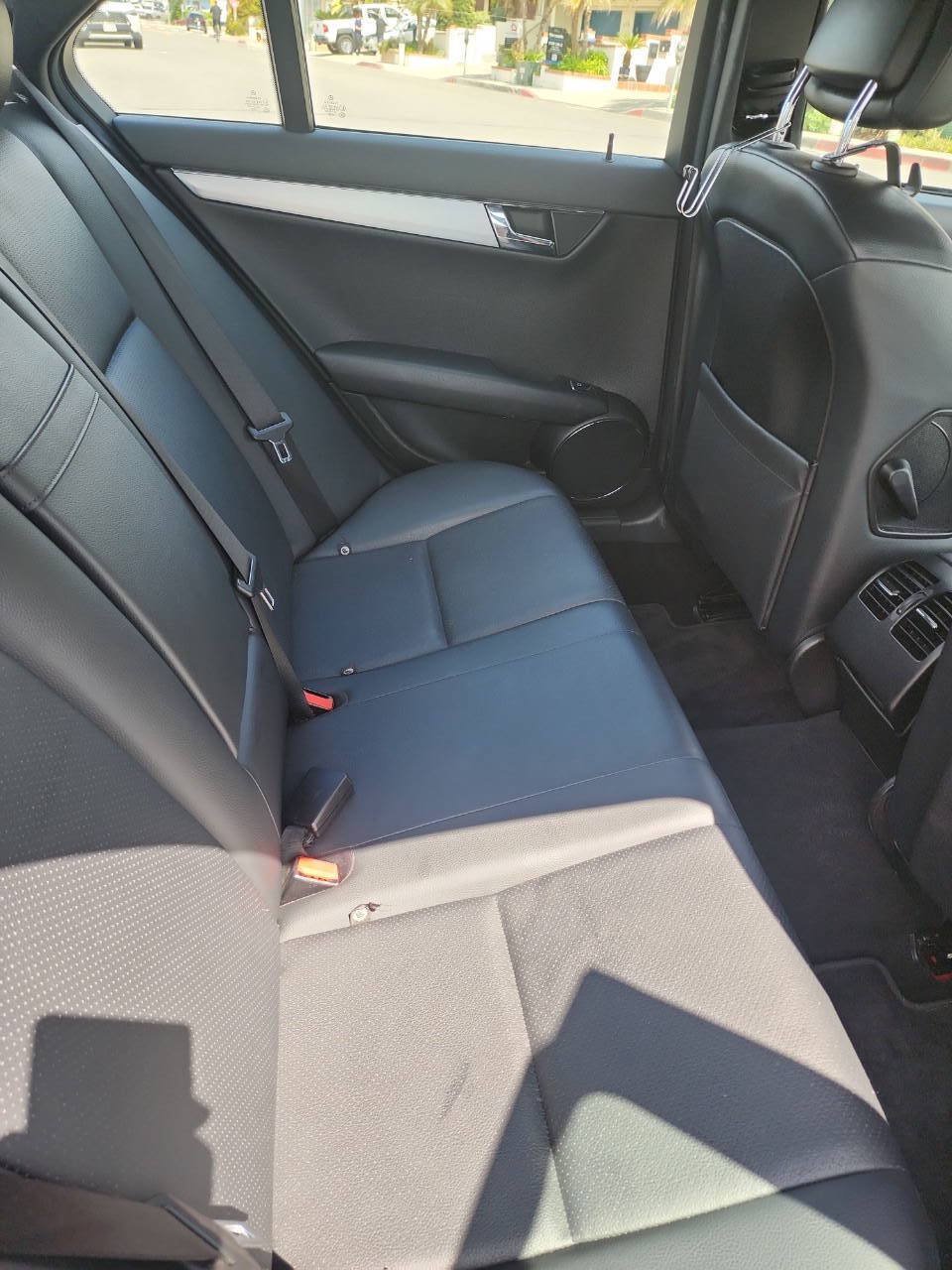 Used 2008 Mercedes-Benz C 300 Sedan image 18