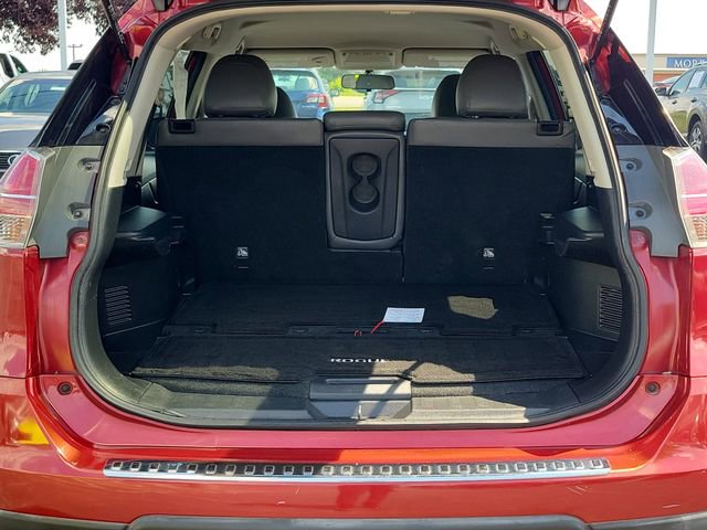 Used 2015 Nissan Rogue SV FWD image 9