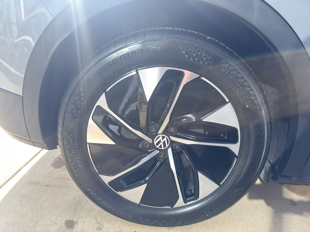 Used 2021 Volkswagen ID.4 Pro w/ ID.4 Protection Package image 19