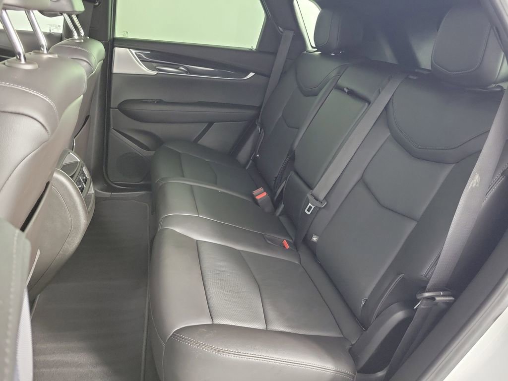 Used 2023 Cadillac XT5 Premium Luxury w/ Technology Package image 11