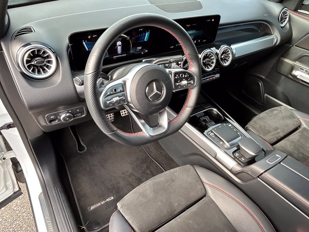 Used 2022 Mercedes-Benz GLB 35 AMG 4MATIC image 17