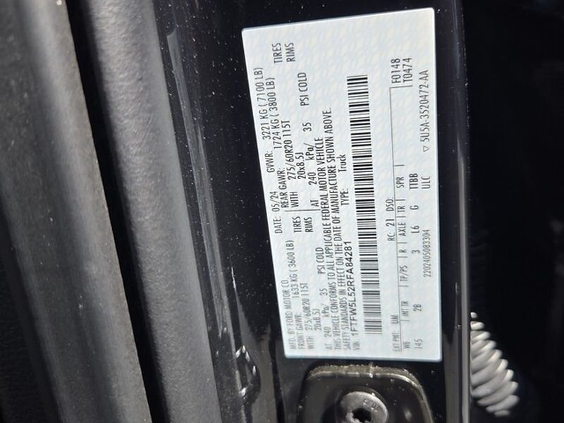 Used 2024 Ford F150 Lariat AWD/4WD image 7