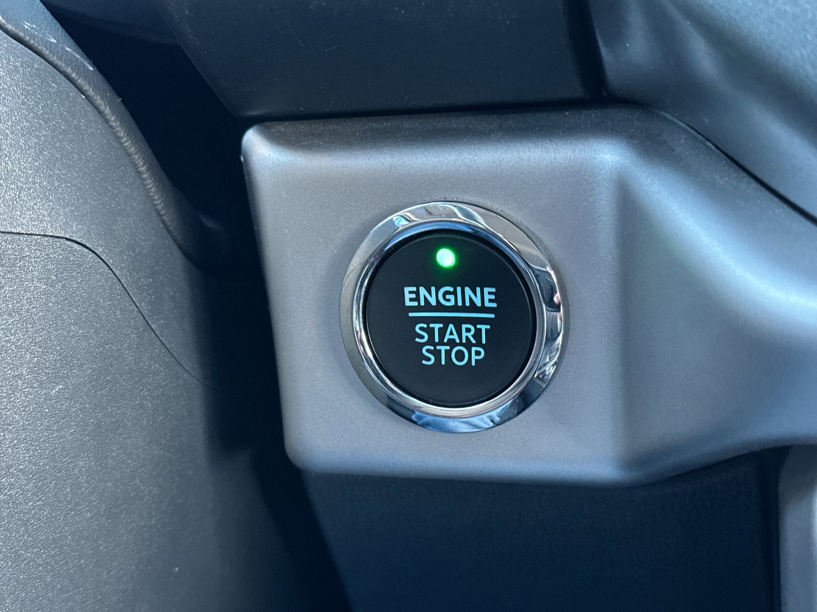 Certified 2024 Ford Expedition Max XLT image 24