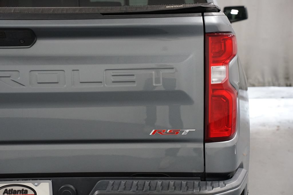 Used 2022 Chevrolet Silverado 1500 RST w/ Convenience Package II AWD/4WD image 10